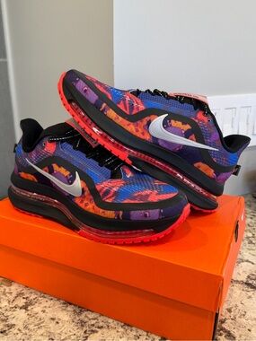Women’s Pegasus Premium